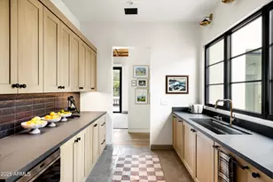 5715 E Monterosa St, Phoenix, AZ 85018 - Photo 11