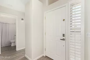 3334 N 42nd St, Phoenix, AZ 85018 - Photo 3