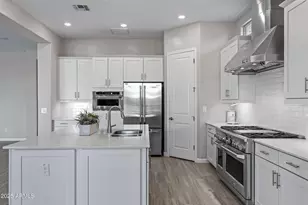 22342 E Pickett Ct, Queen Creek, AZ 85142 - Photo 13