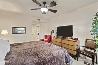 21320 N 56th Street #1068, Phoenix, AZ 85054 - Photo 11