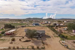 37531 W Pioneer St, Tonopah, AZ 85354 - Photo 43