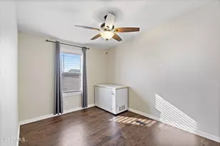 37531 W Pioneer St, Tonopah, AZ 85354 - Photo 33