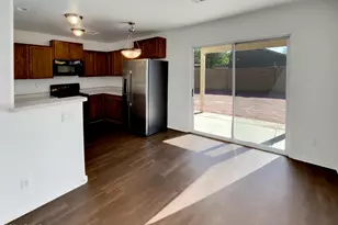 11535 W Schleifer Dr, Youngtown, AZ 85363 - Photo 9