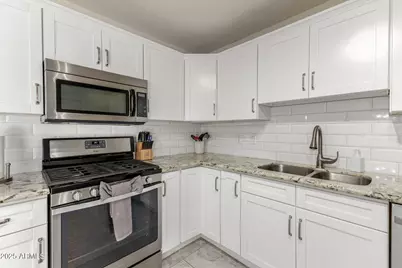 8311 E Mackenzie Drive, Scottsdale, AZ 85251 - Photo 13