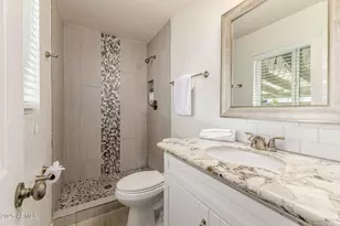 8311 E MacKenzie Dr, Scottsdale, AZ 85251 - Photo 17