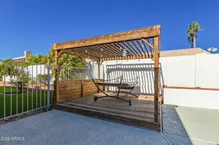 8736 W Tierra Buena Ln, Peoria, AZ 85382 - Photo 49