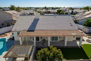 8736 W Tierra Buena Ln, Peoria, AZ 85382 - Photo 9