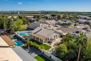 8736 W Tierra Buena Ln, Peoria, AZ 85382 - Photo 11