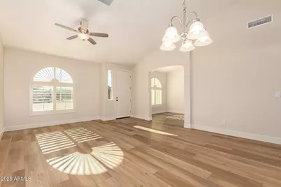 8736 W Tierra Buena Lane, Peoria, AZ 85382 - Photo 19