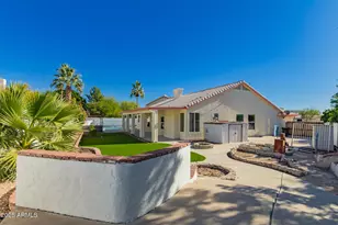 8736 W Tierra Buena Ln, Peoria, AZ 85382 - Photo 45