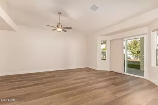 8736 W Tierra Buena Ln, Peoria, AZ 85382 - Photo 21