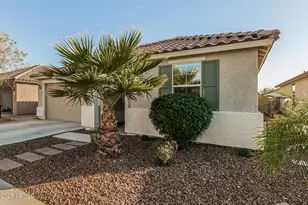 17437 W Molly Ln, Surprise, AZ 85387 - Photo 3