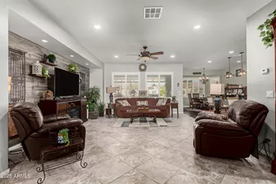 22072 W Moonlight Path, Buckeye, AZ 85326 - Photo 5