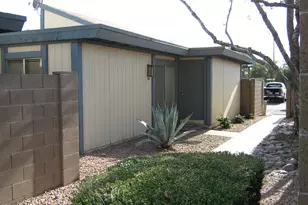 834 S Casitas Dr, Tempe, AZ 85281 - Photo 1