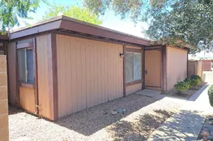 834 S Casitas Dr, Tempe, AZ 85281 - Photo 1