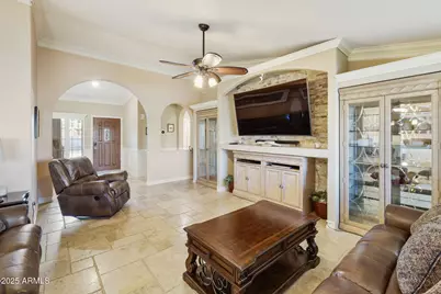 10544 E Coopers Hawk Drive, Sun Lakes, AZ 85248 - Photo 7