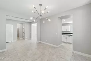 13710 N 174th Ln, Surprise, AZ 85388 - Photo 15