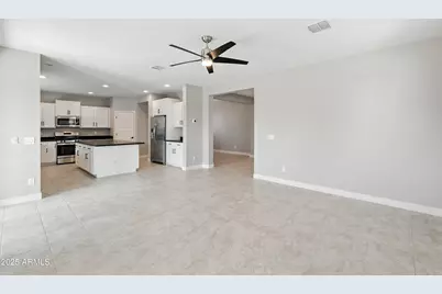 13710 N 174th Lane, Surprise, AZ 85388 - Photo 9