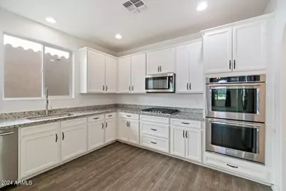 12318 W Cactus Blossom Trail, Peoria, AZ 85383 - Photo 5