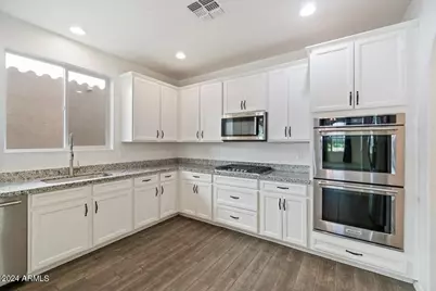 12318 W Cactus Blossom Trail, Peoria, AZ 85383 - Photo 5