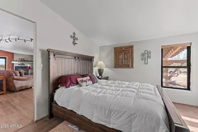 52218 N Forepaugh Peak Road, Wickenburg, AZ 85390 - Photo 37