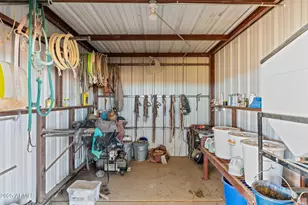 52218 N Forepaugh Peak Rd, Wickenburg, AZ 85390 - Photo 47