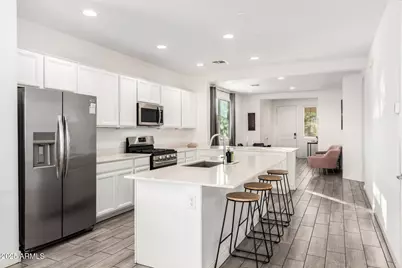 9504 W Sells Drive, Phoenix, AZ 85037 - Photo 11