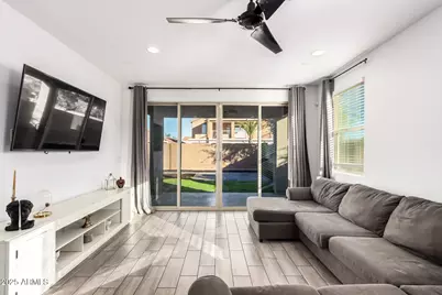 9504 W Sells Drive, Phoenix, AZ 85037 - Photo 5