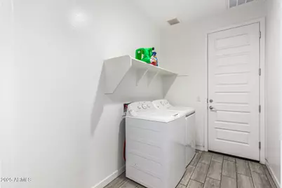 9504 W Sells Drive, Phoenix, AZ 85037 - Photo 23