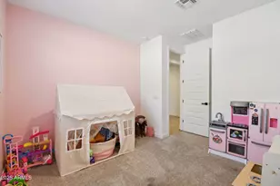 2333 E Meadowview Dr, Gilbert, AZ 85298 - Photo 23