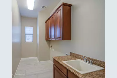 7124 S 67th Drive, Laveen, AZ 85339 - Photo 17