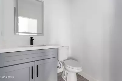 10607 N 81st Avenue, Peoria, AZ 85345 - Photo 17