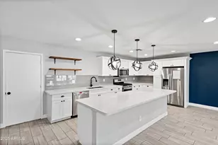 2226 S Kachina Dr, Tempe, AZ 85282 - Photo 3