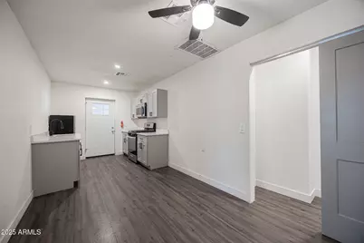 2802 N 36th Street #3, Phoenix, AZ 85008 - Photo 9
