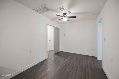 2802 N 36th Street #3, Phoenix, AZ 85008 - Photo 11