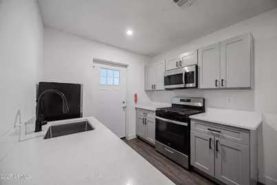 2802 N 36th Street #3, Phoenix, AZ 85008 - Photo 7