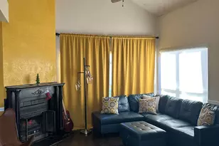 522 E Topeka Dr, Phoenix, AZ 85024 - Photo 3