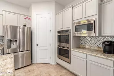 26928 N 102nd Lane, Peoria, AZ 85383 - Photo 9