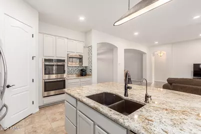 26928 N 102nd Lane, Peoria, AZ 85383 - Photo 17