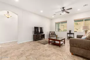 26928 N 102nd Ln, Peoria, AZ 85383 - Photo 7