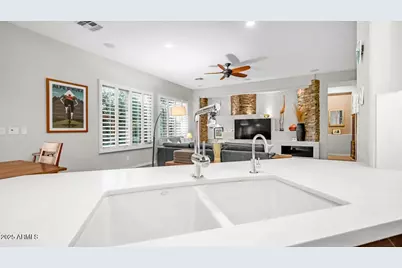 2401 W Webster Court, Anthem, AZ 85086 - Photo 9