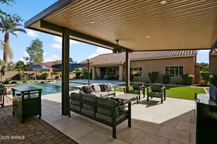 11628 E Starflower Dr, Chandler, AZ 85249 - Photo 3