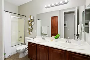 11628 E Starflower Dr, Chandler, AZ 85249 - Photo 27