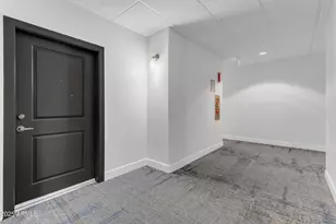 945 E Playa Del Norte Dr, Tempe, AZ 85288 - Photo 9