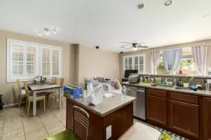 2329 E Fraktur Rd, Phoenix, AZ 85040 - Photo 9