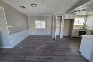 8601 N 103rd Ave, Peoria, AZ 85345 - Photo 7