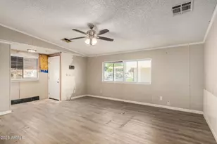 8601 N 103rd Ave, Peoria, AZ 85345 - Photo 9