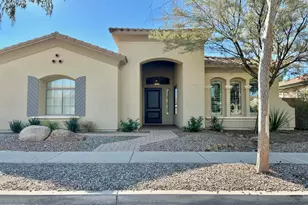 863 W Bluebird Dr, Chandler, AZ 85286 - Photo 1