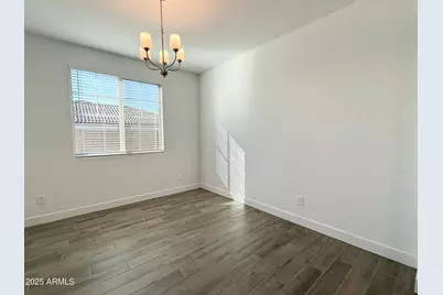 10203 W Crittenden Lane, Avondale, AZ 85392 - Photo 9