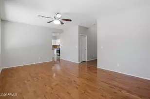 39517 N Noble Hawk Ct, Phoenix, AZ 85086 - Photo 3